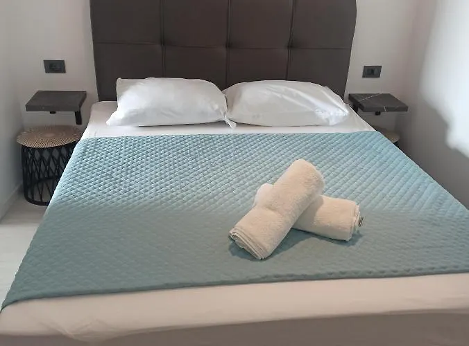 아파트 Grannyanny *