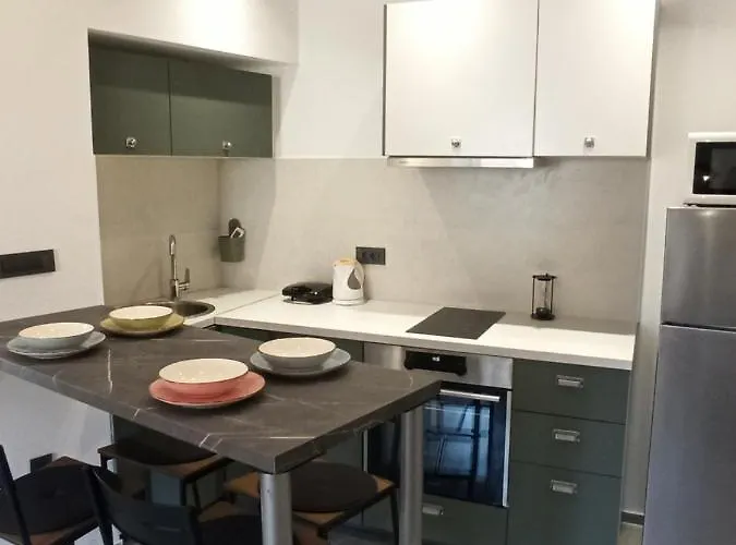 아파트 Grannyanny